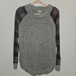 3/$20 Gray Buffalo Check Sleeve Women's Sweater